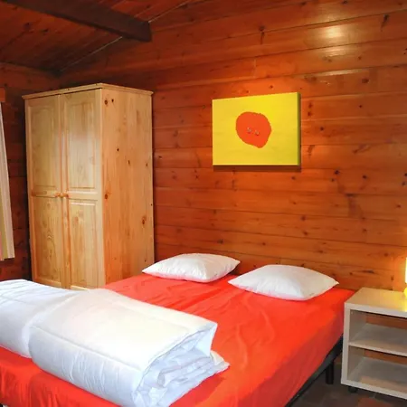 Chalet De La Lesse
